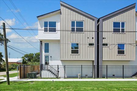 New construction Single-Family house 2961 Delafield St, Houston, TX 77023 - image