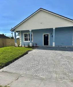 New construction Single-Family house 140 Sw 6Th Ave, South Bay, FL 33493 - image