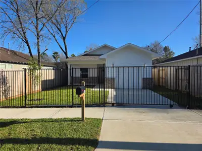 New construction Single-Family house 3407 Webster St, Houston, TX 77004 - image