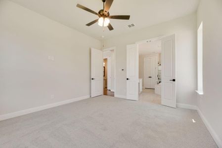 New construction Single-Family house 1248 Rio Bravo Rd, Justin, TX 76247 Grand Savannah- photo 17 17