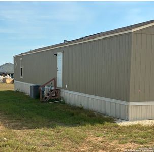 New construction Manufactured Home house 17110 Laguna Seca, Atascosa, TX 78002 - image