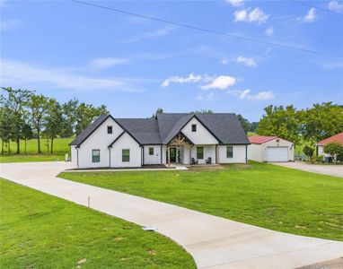 New construction Single-Family house 7 Silver Spur Dr, Mount Pleasant, TX 75455 - image