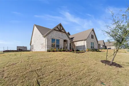 New construction Single-Family house 810 Westover Dr, Van Alstyne, TX 75495 plan Verbena V2 - image