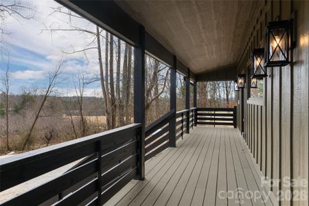New construction Single-Family house 153 Hackleburg Ln, Hendersonville, NC 28792 - image