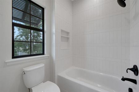 New construction Single-Family house 5351 Clubhouse Hills Ln, Lakeland, FL 33812 - image 13