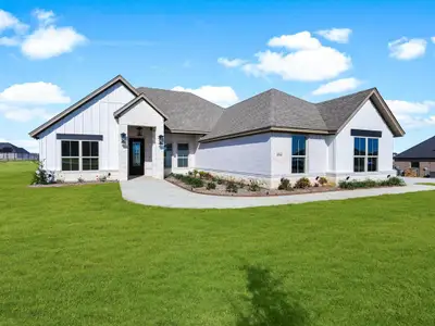 New construction Single-Family house 1061 Uplift Dr, Weatherford, TX 76087 - image
