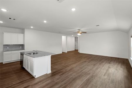 New construction Single-Family house 10707 Crockett Meadows Blvd, Conroe, TX 77306 - image 18