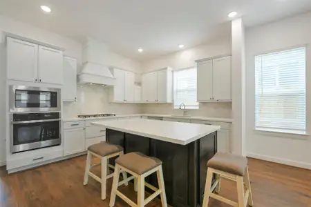 New construction Single-Family house 2511 S Houston Ave, Pearland, TX 77581 plan Sloan-C - image 8