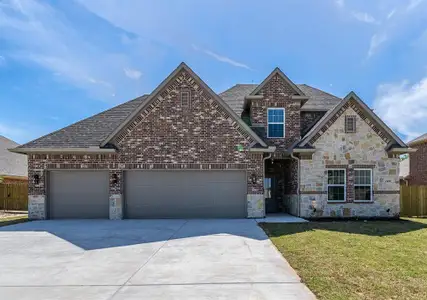 New construction Single-Family house 409 Ellis Place Dr, Greenville, TX 75402 - image