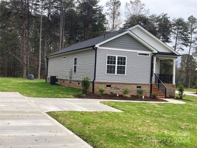 New construction Single-Family house 3010 Forbes Rd, Gastonia, NC 28056 null- photo 2 2