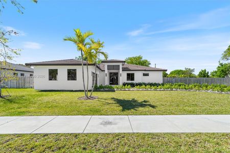 New construction Single-Family house 8230 Sw 193Rd Ter, Cutler Bay, FL 33157 - image