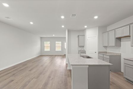 New construction Single-Family house 2113 Soriah Ct, Brookshire, TX 77423 plan Norman - image 7