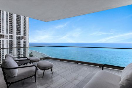 New construction Condo/Apt house 17975 Collins Ave, Unit 1602, Sunny Isles Beach, FL 33160 - photo 36 36