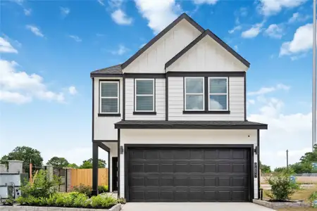 New construction Single-Family house 7609 Inwood Hills Ln, Houston, TX 77088 - image