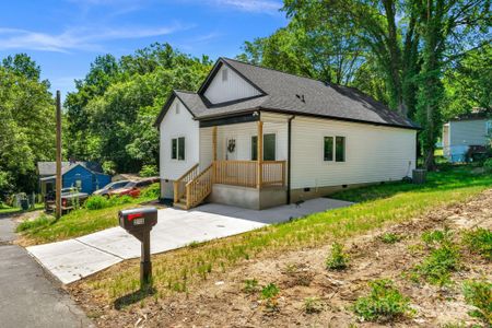 New construction Single-Family house 213 W Norment Avenue, Gastonia, NC 28052 - photo 0