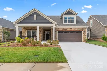 New construction Single-Family house 1353 Millview Ln, Matthews, NC 28104 null- photo 1 1