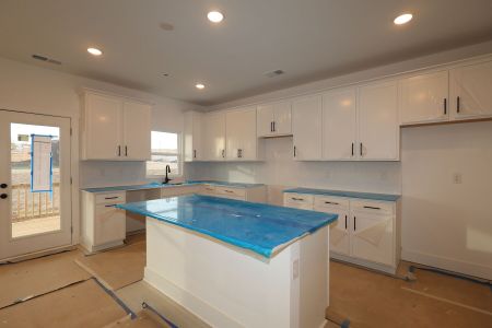 New construction Single-Family house 2944 Sharpstone Dr, Columbia, TN 38401 plan Whitley - image 6