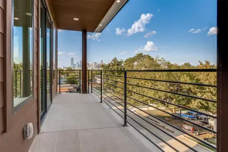 New construction Single-Family house 325 N Moore, Dallas, TX 75203 - image