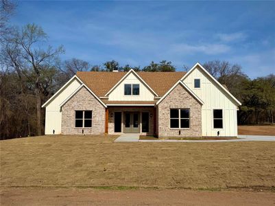 New construction Single-Family house 121 Canyon Ridge Dr, Waco, TX 76705 - image