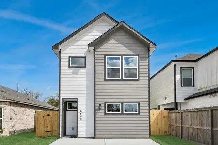 New construction Single-Family house 6822 Utah St, Houston, TX 77091 - image