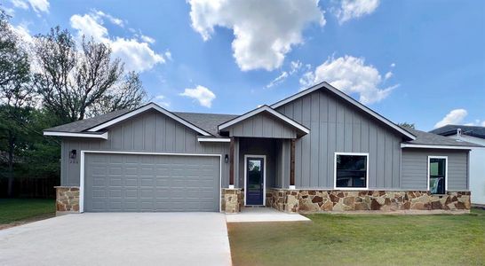 New construction Single-Family house 206 Waikakaaua Dr, Bastrop, TX 78602 null- photo 0 0