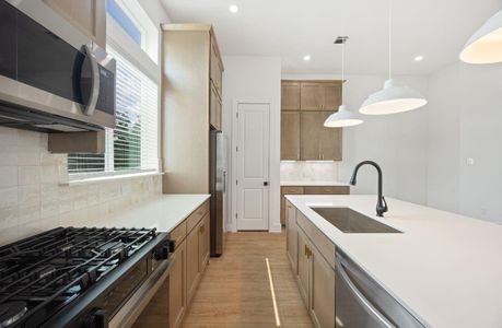 New construction Single-Family house 2121 Hoskins Dr, Unit C, Houston, TX 77080 - image 9