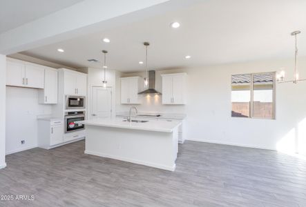 New construction Single-Family house 17469 N 66Th Ave, Glendale, AZ 85308 null- photo 15 15