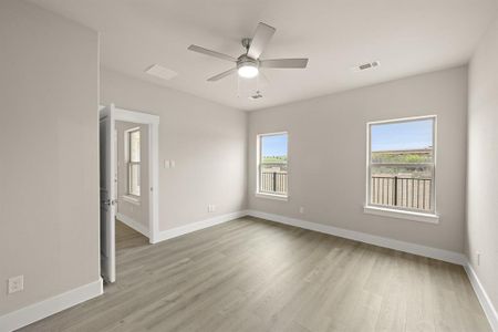 New construction Single-Family house 5900 Carmona Trl, Fort Worth, TX 76123 plan Messina - image 19