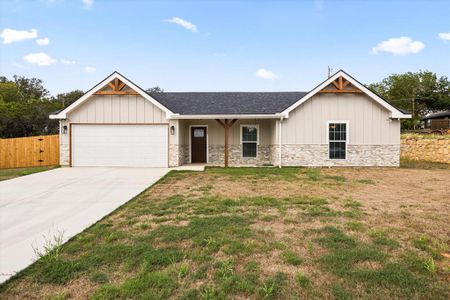 New construction Single-Family house 1706 Broken Bow Road, Granbury, TX 76049 - photo 0