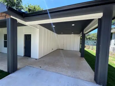 New construction Single-Family house 622 E Woodard St, Denison, TX 75021 - image