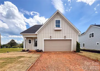 New construction Single-Family house 109 Honeycomb Ct, Statesville, NC 28625 - image