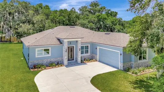 New construction Single-Family house 319 Water Shore Dr, Leesburg, FL 34748 - image