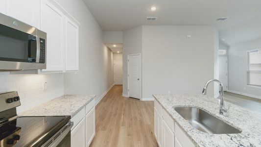 New construction Duplex house 125 Nespral Dr, San Antonio, TX 78253 plan Duplex 1484 - image 15