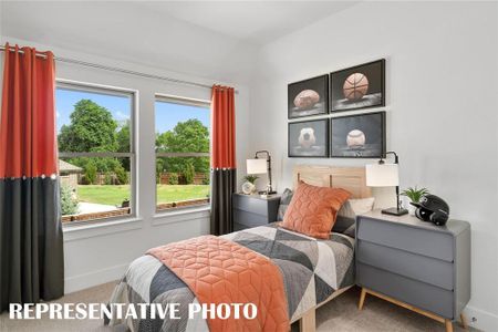 Bedroom with carpet