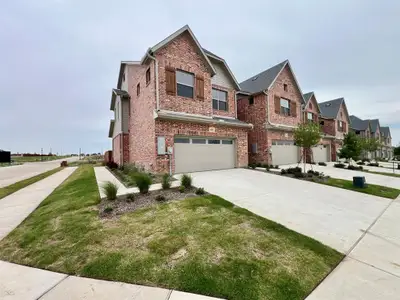 New construction Townhouse house 4603 Hawks Trl, Oak Point, TX 75068 - image