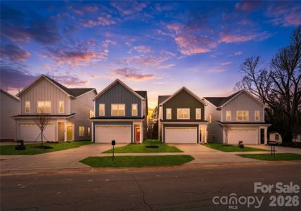 New construction Single-Family house 9115 Old Moores Chapel Rd, Charlotte, NC 28214 - image