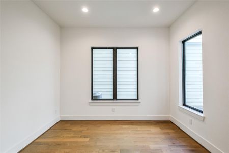 New construction Single-Family house 3520 Harvest Dance Dr, Houston, TX 77008 - image 16