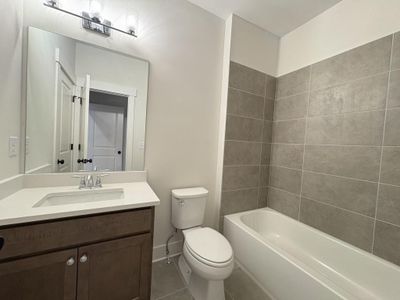 New construction Single-Family house 4640 Greyson Manor Dr, Cumming, GA 30041 plan Chatsworth - image 7