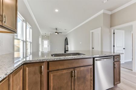New construction Single-Family house 822 Countryside Glade Ln, Bonney, TX 77583 plan Idlewood II H - image 12