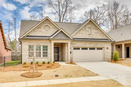 New construction Single-Family house 333 Lifestyle Ct, Gastonia, NC 28056 null- photo 0 0