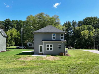 New construction Single-Family house 608 Coggeshall St, Oxford, NC 27565 null- photo 4 4