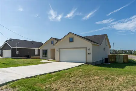 New construction Single-Family house 109 Autumn Sage Trl, Johnson City, TX 78636 null- photo 0