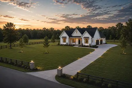 New construction Single-Family house 764 County Rd 2274, Cleveland, TX 77327 - image