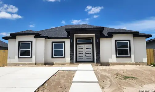 New construction Single-Family house 3186 Ethel Dr, Unit N/A, Eagle Pass, TX 78852 - image