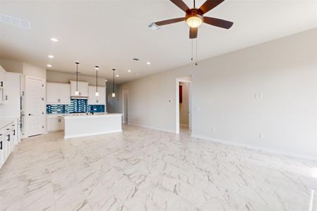 New construction Single-Family house 3904 Fulton Dr, Leander, TX 78641 Franklin II- photo 13 13