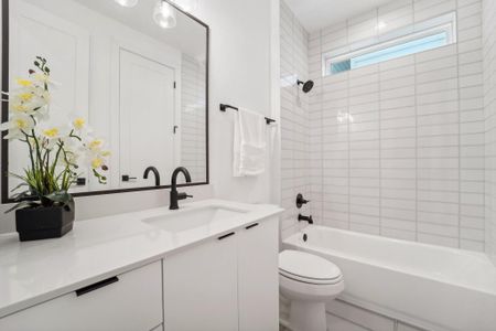 New construction Single-Family house 1403 W 21St St, Unit B, Houston, TX 77008 - image 11