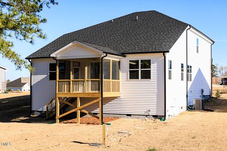 New construction Single-Family house 556 Barbour Farm Ln, Four Oaks, NC 27524 plan Teton - image