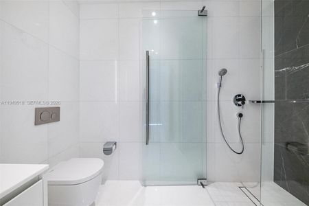 New construction Condo house 300 Biscayne Blvd Wy, Unit 4507W, Miami, FL 33131 - image 5