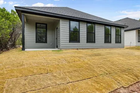 New construction Single-Family house 5714 Barkridge Dr, Granbury, TX 76048 - image