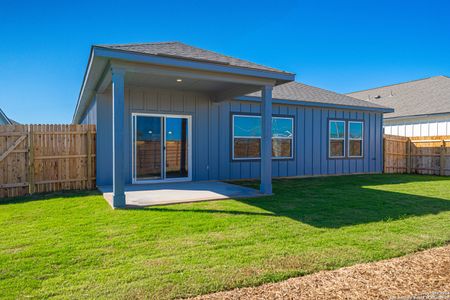 New construction Single-Family house 1513 Passmore Downs, New Braunfels, TX 78130 - photo 2 2